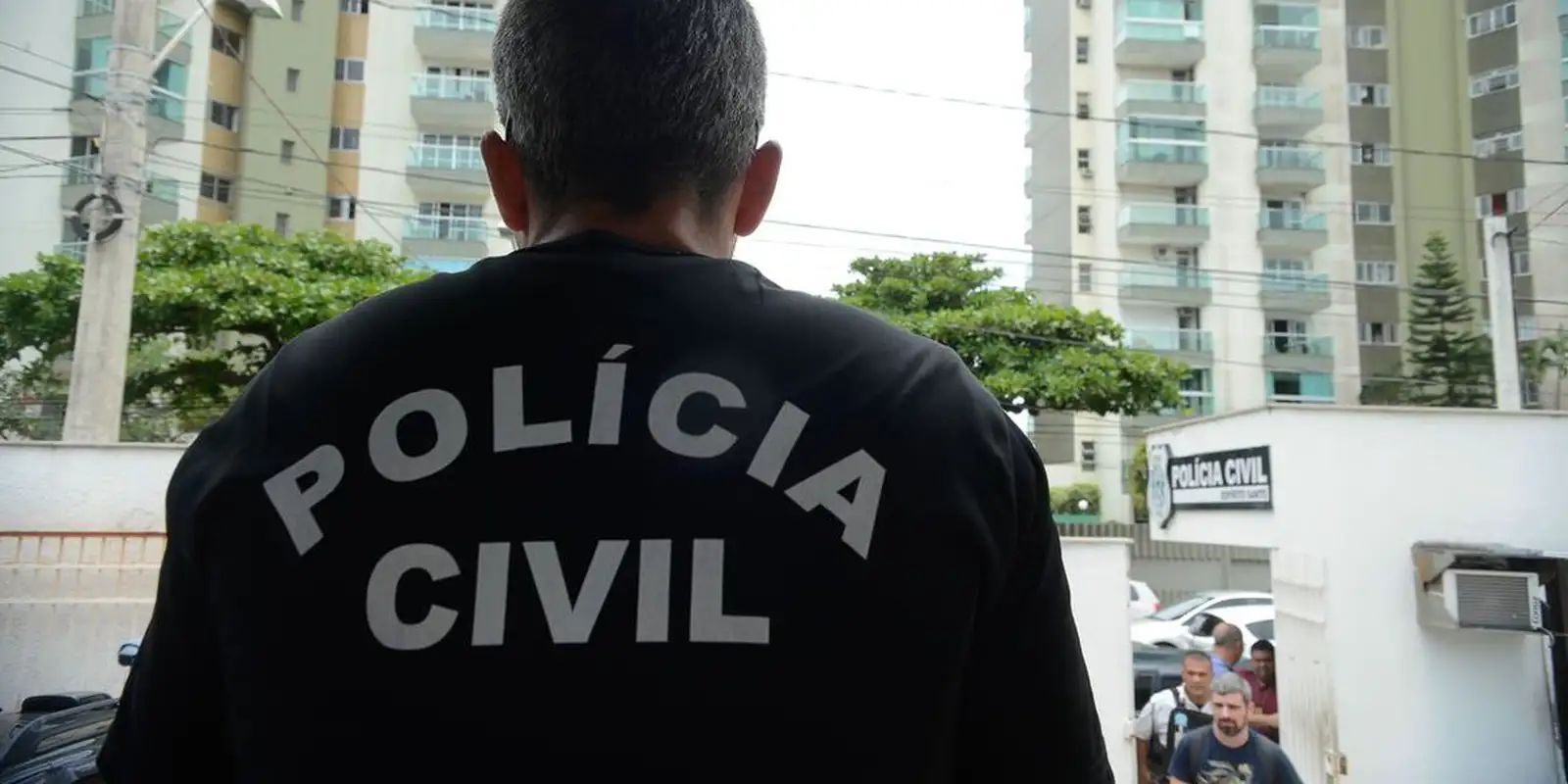 Grupo lavava dinheiro do CV por meio de clube e pousada no Rio