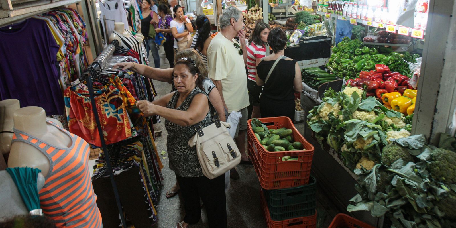 Cortes em auxílios sociais podem gerar retração em cidades do interior