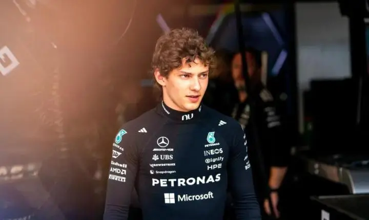 Dois pontos separam Kimi Antonelli do título da F1