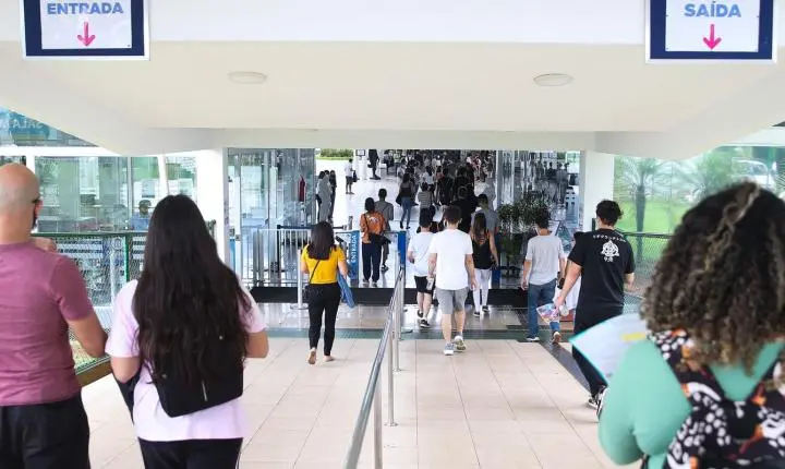 Inscrições para o Fies do segundo semestre começam na terça-feira